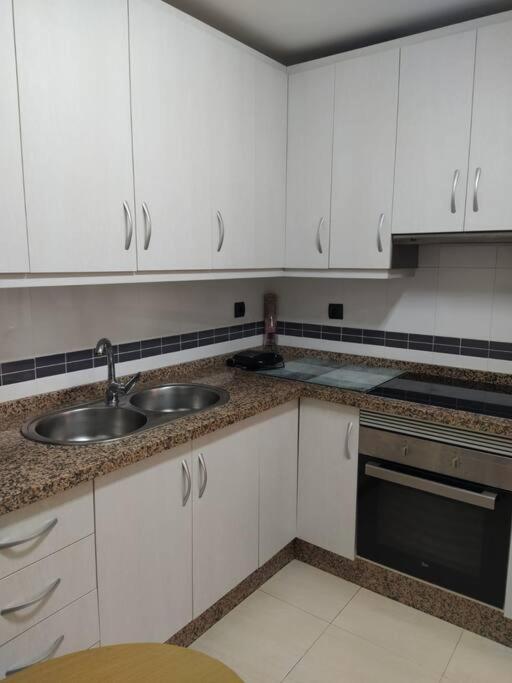 Ferienwohnung Bajo Puerta De Alcazaba Retamar  Exterior foto