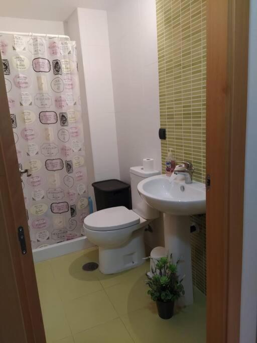 Ferienwohnung Bajo Puerta De Alcazaba Retamar  Exterior foto