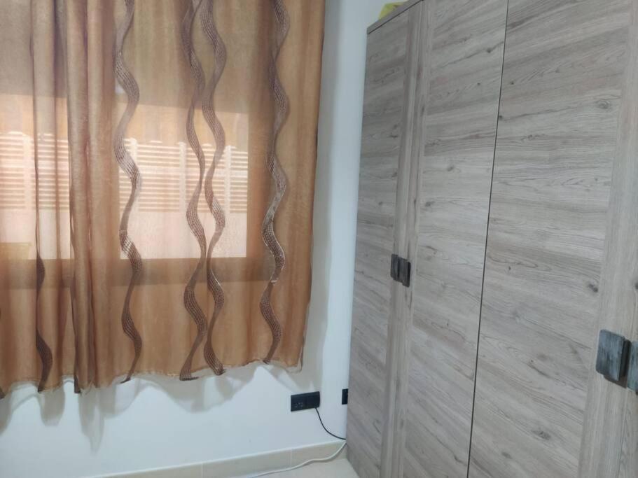 Ferienwohnung Bajo Puerta De Alcazaba Retamar  Exterior foto
